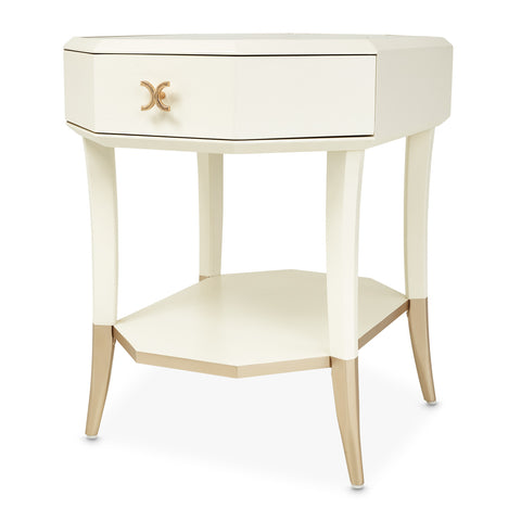 La Rachelle End Table with Drawer