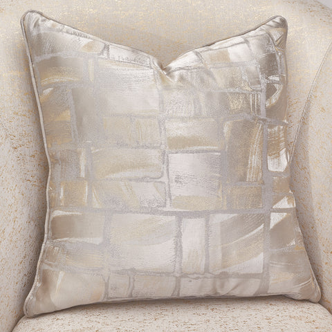 La Rachelle Swivel Chair